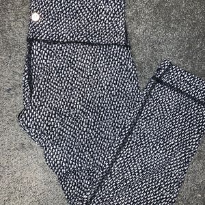 LuluLemon leggings